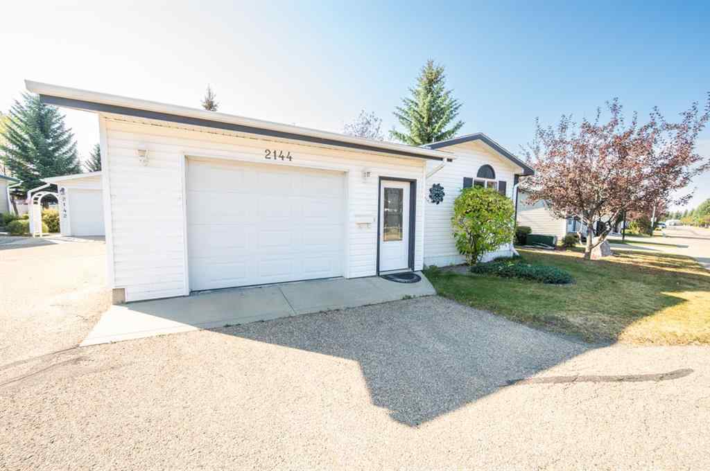 MLS® A2258939 - 2144 Danielle Drive  in Davenport Red Deer, Mobile