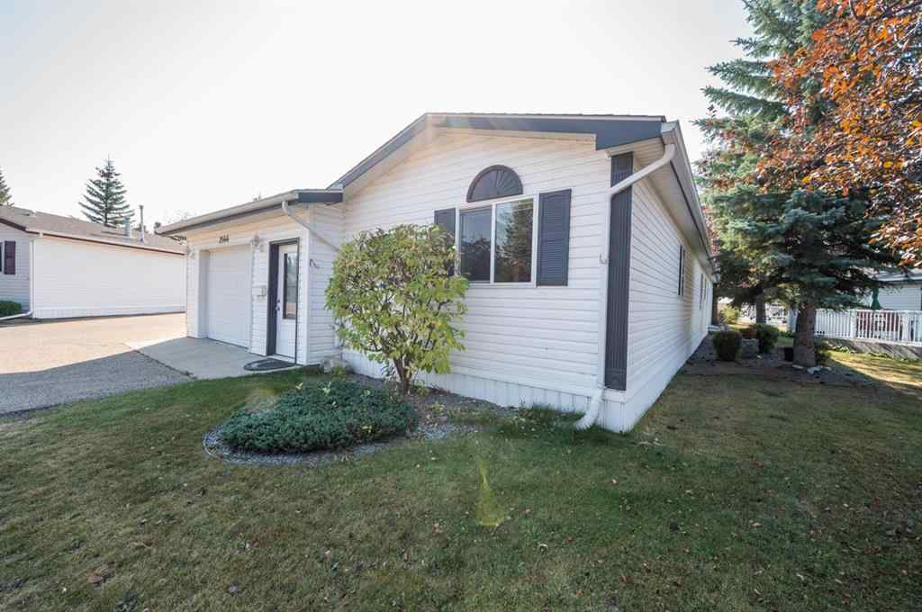 MLS® A2258939 - 2144 Danielle Drive  in Davenport Red Deer, Mobile