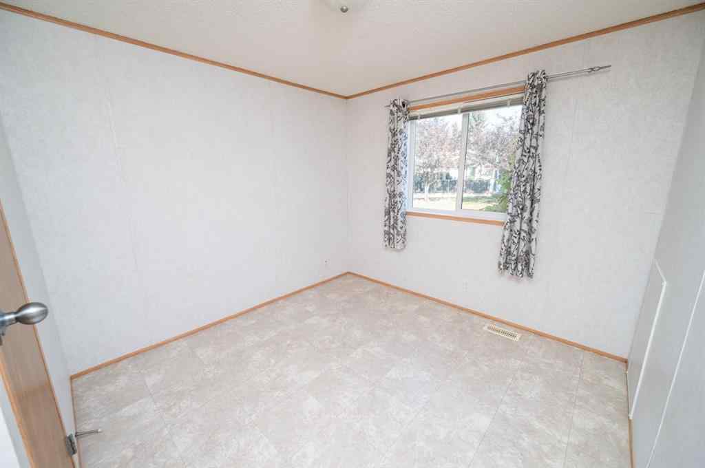 MLS® A2258939 - 2144 Danielle Drive  in Davenport Red Deer, Mobile