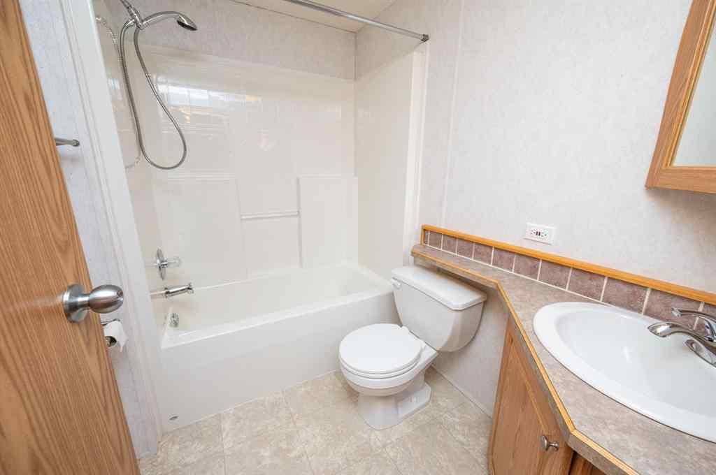 MLS® A2258939 - 2144 Danielle Drive  in Davenport Red Deer, Mobile