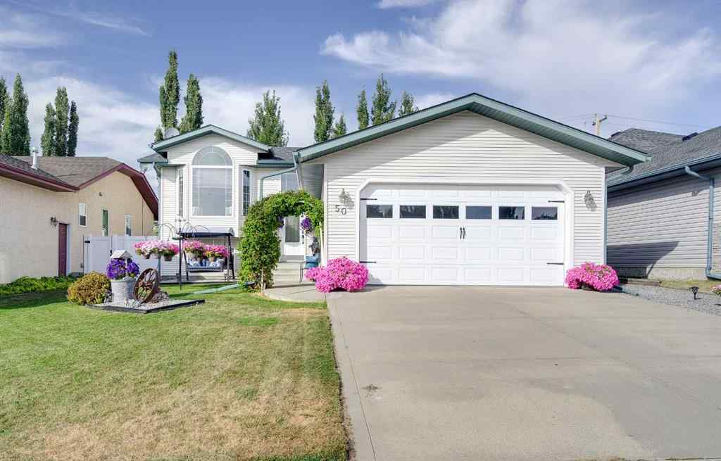 MLS® A2258945 - 50 Livingston Close  in Lincoln Park Lacombe, Residential