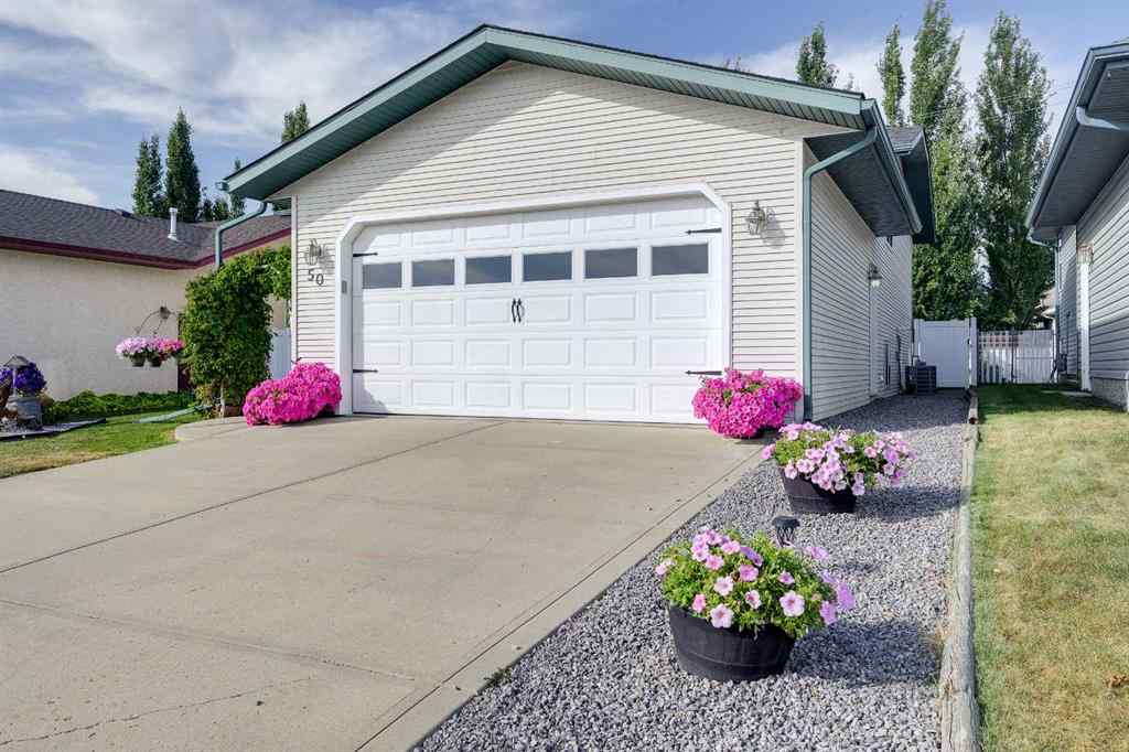 MLS® A2258945 - 50 Livingston Close  in Lincoln Park Lacombe, Residential