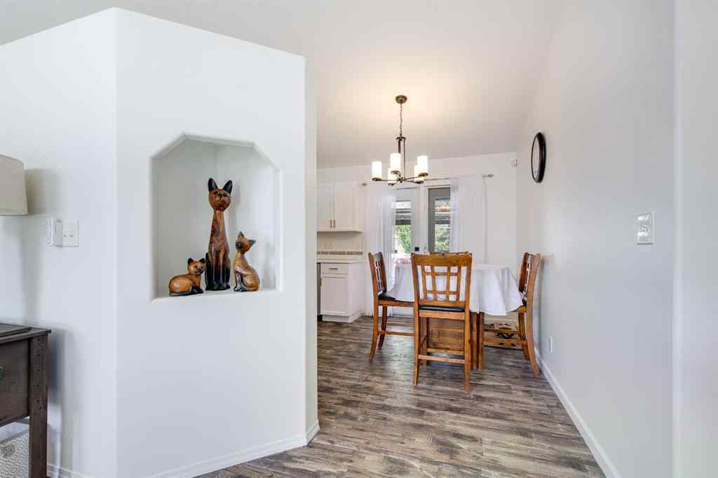 MLS® A2258945 - 50 Livingston Close  in Lincoln Park Lacombe, Residential