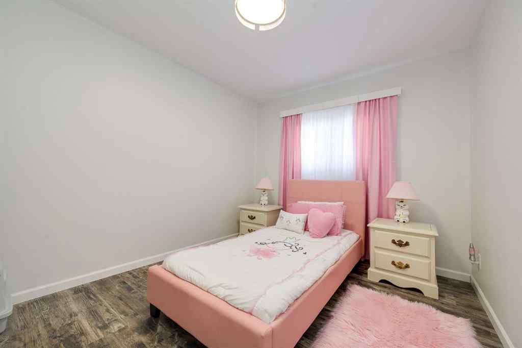 MLS® A2258945 - 50 Livingston Close  in Lincoln Park Lacombe, Residential