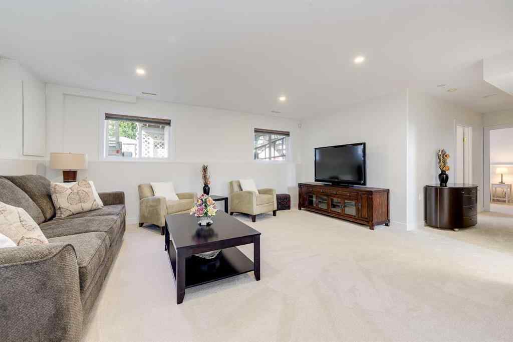 MLS® A2258945 - 50 Livingston Close  in Lincoln Park Lacombe, Residential