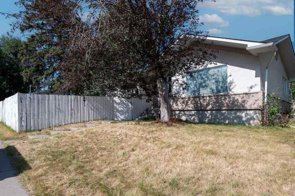 MLS® A2258949 - 4328 Greenview Drive NE in Greenview Calgary, Residential