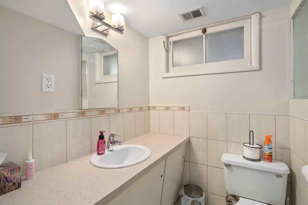 MLS® A2258953 - 1437 23 Street SW in Scarboro/Sunalta West Calgary, Residential