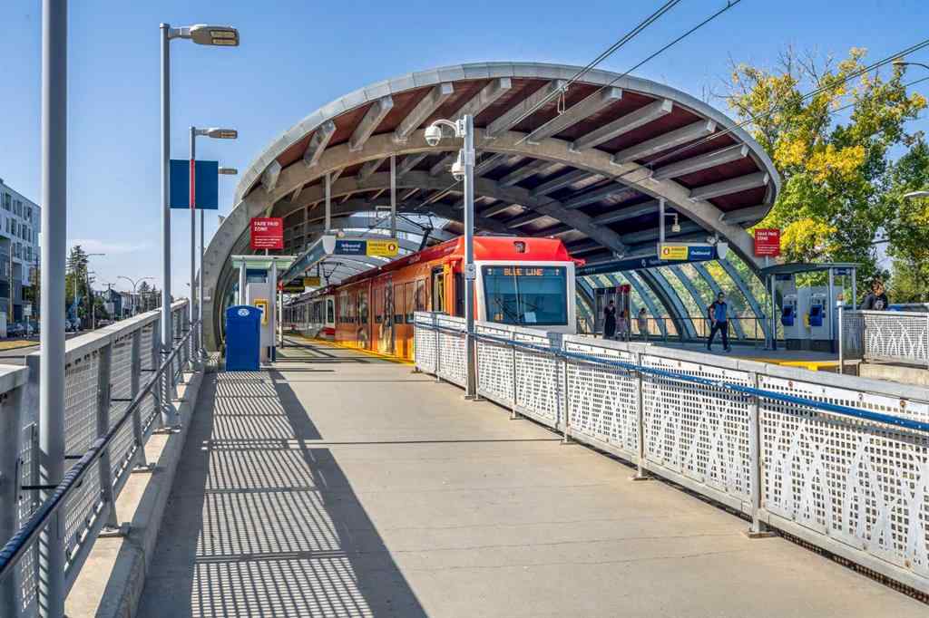 MLS® A2258953 - 1437 23 Street SW in Scarboro/Sunalta West Calgary, Residential