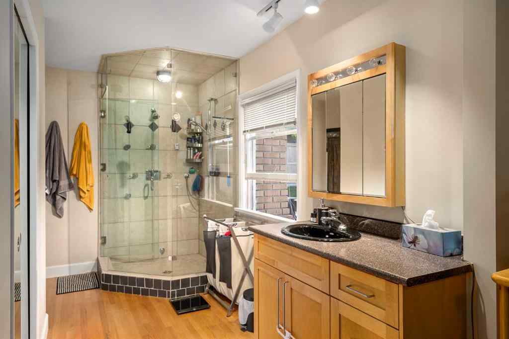 MLS® A2258953 - 1437 23 Street SW in Scarboro/Sunalta West Calgary, Residential