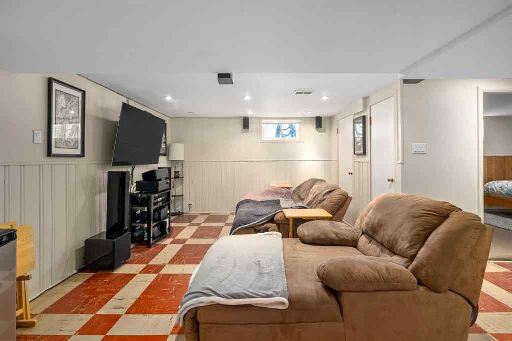 MLS® A2258953 - 1437 23 Street SW in Scarboro/Sunalta West Calgary, Residential