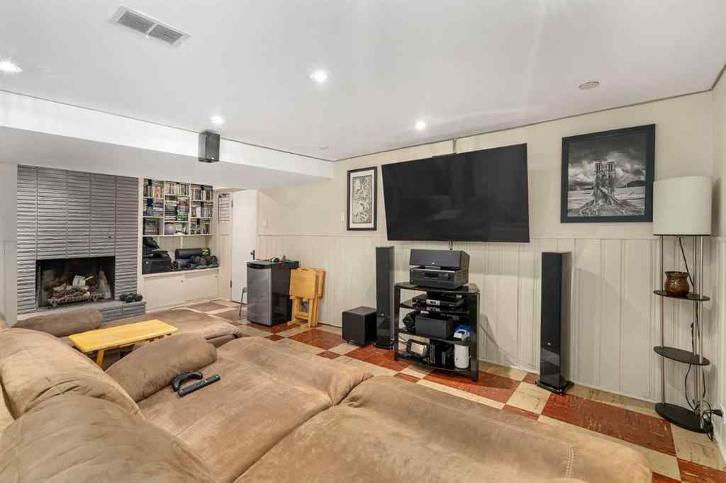 MLS® A2258953 - 1437 23 Street SW in Scarboro/Sunalta West Calgary, Residential