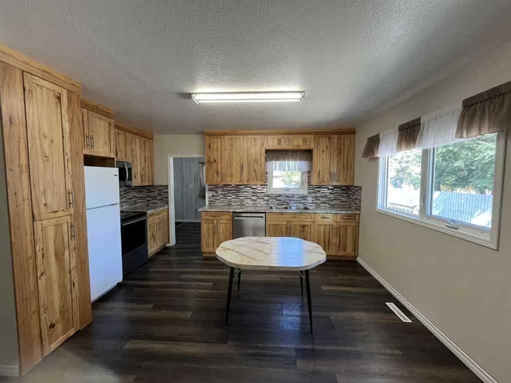 MLS® A2258954 - 126 Harris Road  in NONE Taber, Residential
