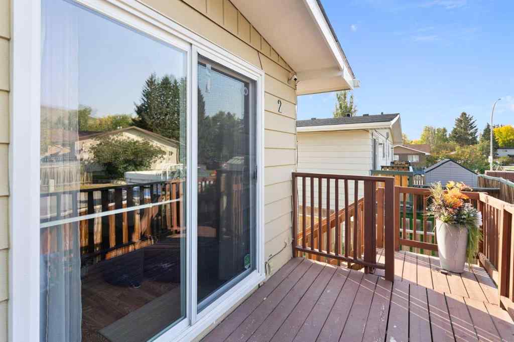 MLS® A2258955 - Unit #2 524 First Street E in East End Cochrane, Residential