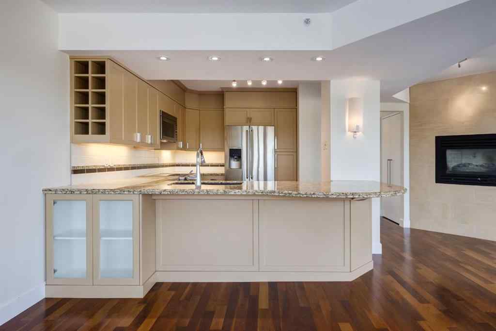 MLS® A2258961 - Unit #8704 400 Eau Claire Avenue SW in Eau Claire Calgary, Residential