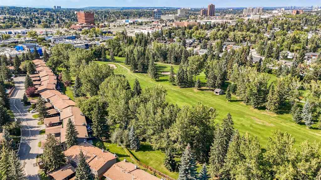 MLS® A2258963 - Unit #4 10910 Bonaventure Drive  in Willow Park Calgary, Residential