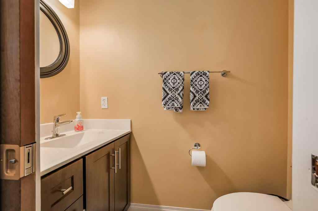 MLS® A2258963 - Unit #4 10910 Bonaventure Drive  in Willow Park Calgary, Residential