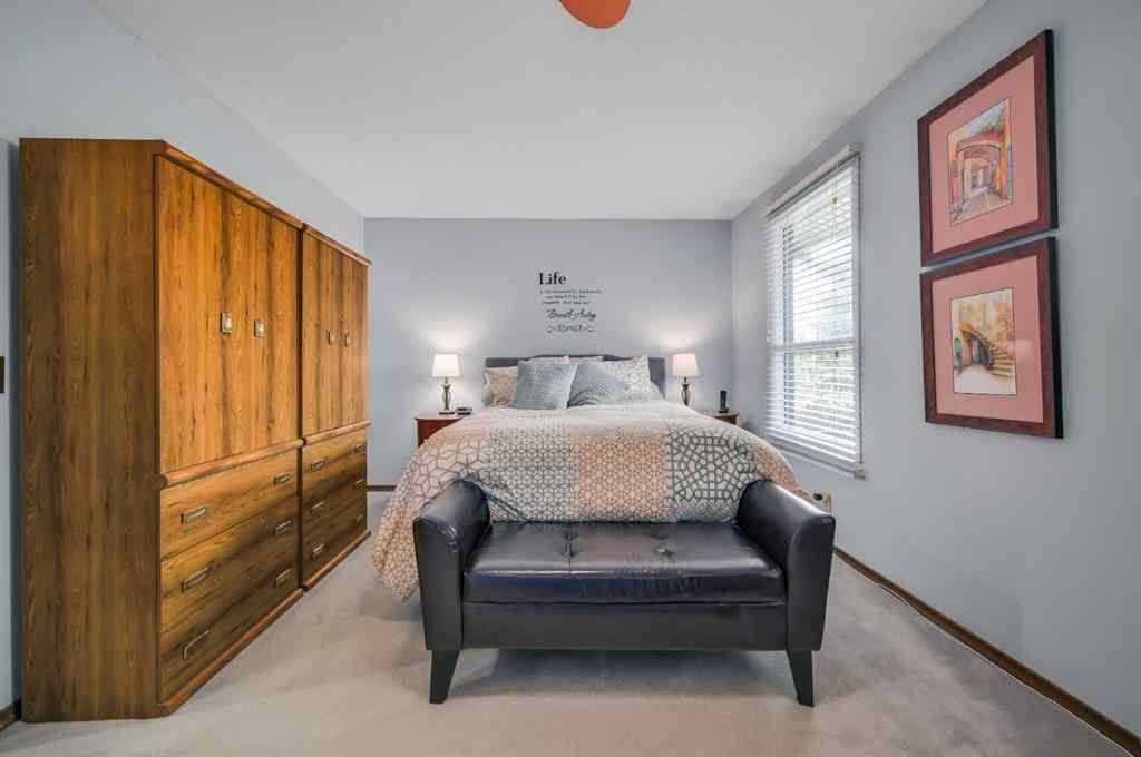 MLS® A2258963 - Unit #4 10910 Bonaventure Drive  in Willow Park Calgary, Residential