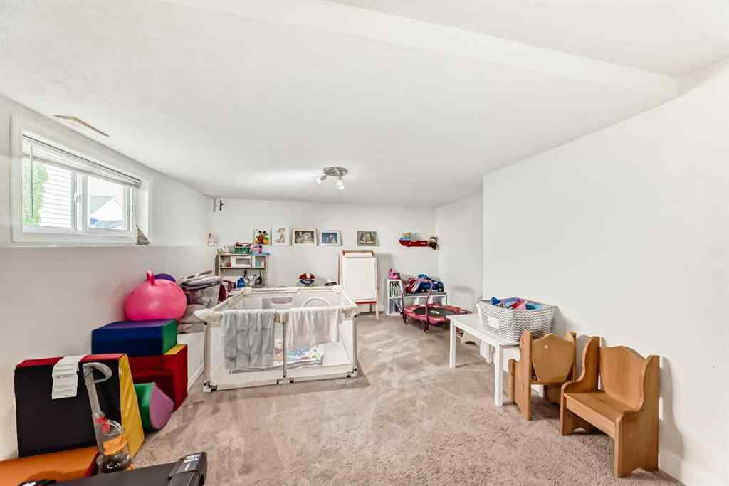 MLS® A2258972 - 6216 Douglas Place  in NONE Olds, Residential