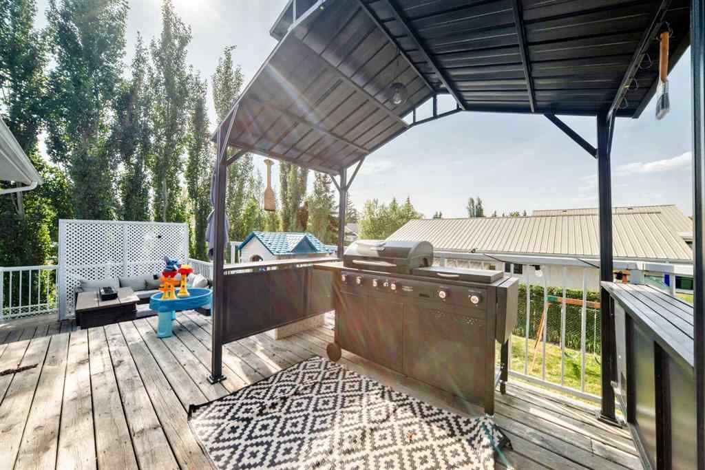 MLS® A2258972 - 6216 Douglas Place  in NONE Olds, Residential