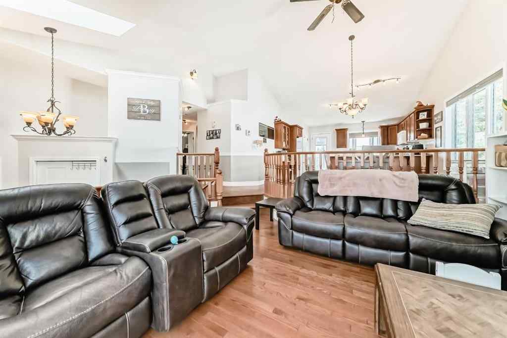 MLS® A2258972 - 6216 Douglas Place  in NONE Olds, Residential