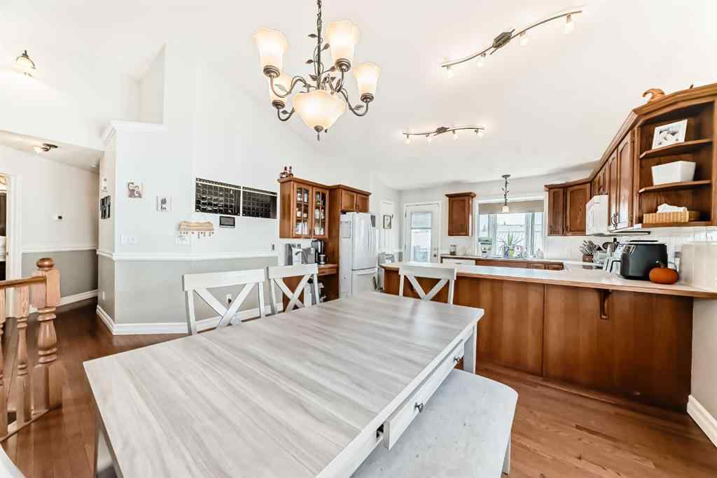 MLS® A2258972 - 6216 Douglas Place  in NONE Olds, Residential