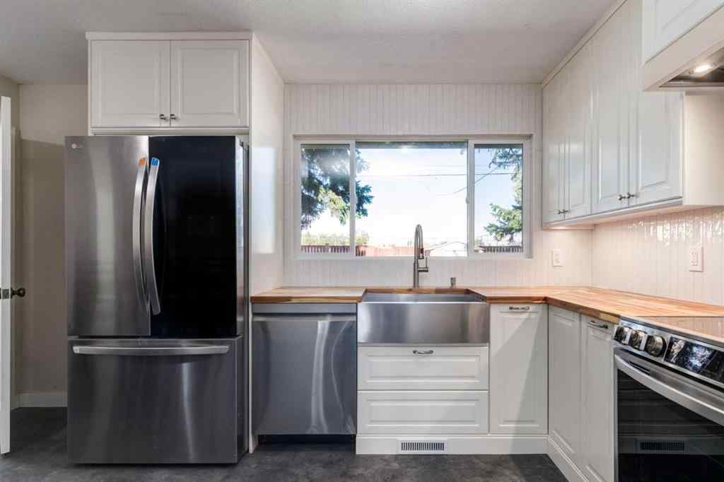 MLS® A2258978 - 840 Raynard Crescent SE in Albert Park/Radisson Heights Calgary, Residential