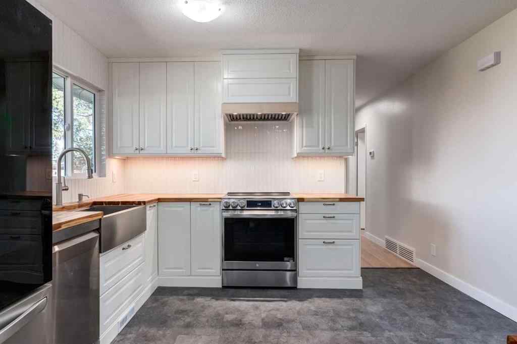 MLS® A2258978 - 840 Raynard Crescent SE in Albert Park/Radisson Heights Calgary, Residential