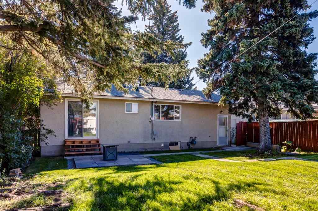 MLS® A2258978 - 840 Raynard Crescent SE in Albert Park/Radisson Heights Calgary, Residential