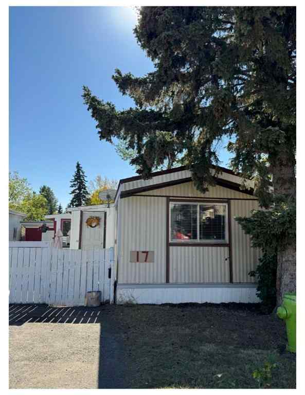MLS® A2258982 - Unit ##17 6834 59 Avenue  in Glendale Red Deer, Mobile