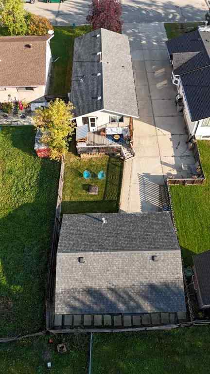 MLS® A2258983 - 5703 9 Avenue  in Edson Edson, Residential