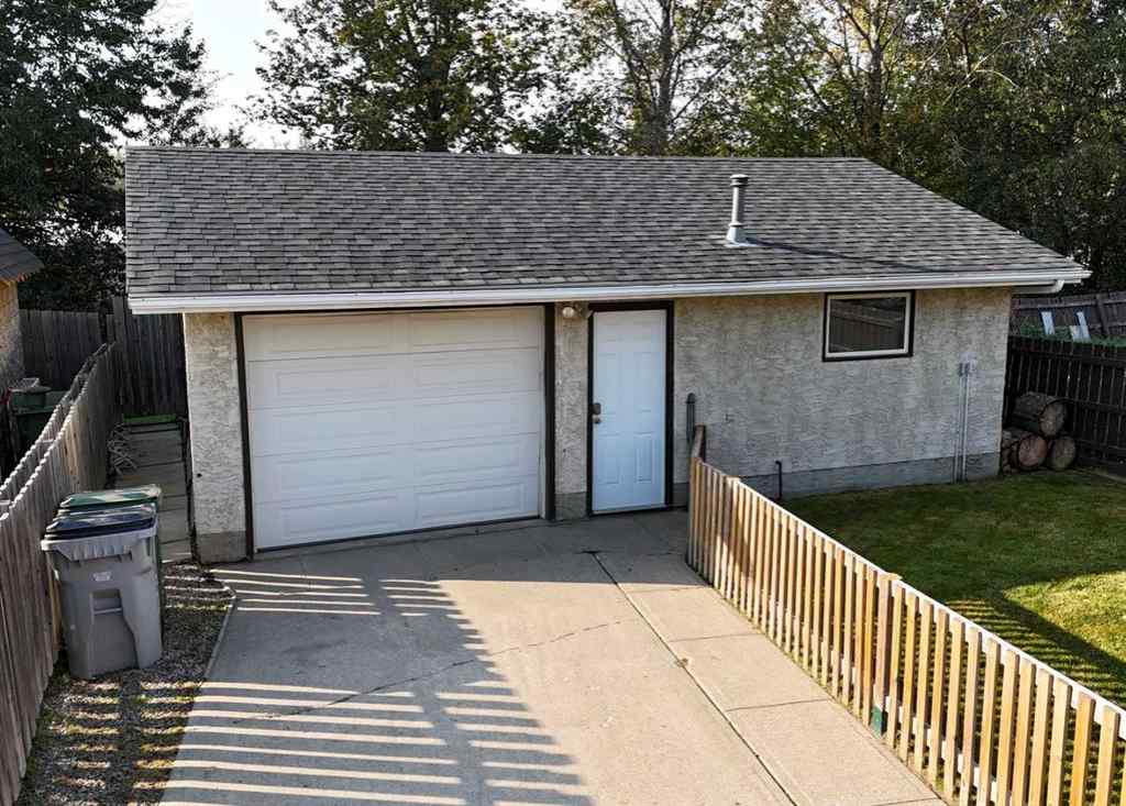 MLS® A2258983 - 5703 9 Avenue  in Edson Edson, Residential