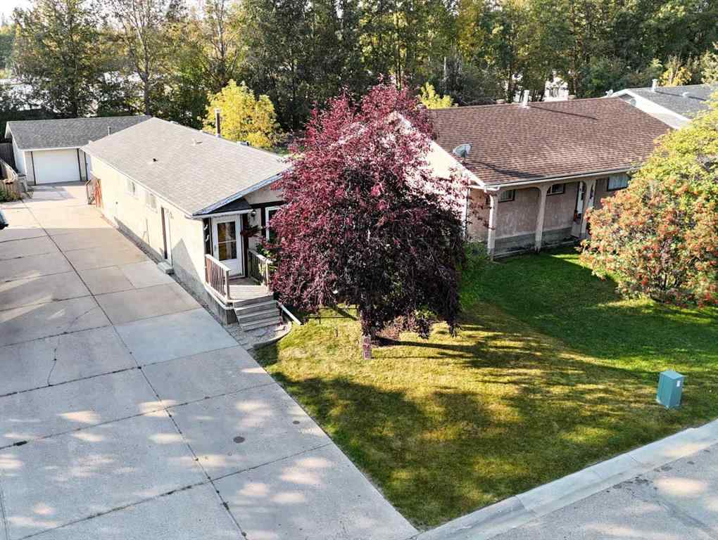 MLS® A2258983 - 5703 9 Avenue  in Edson Edson, Residential