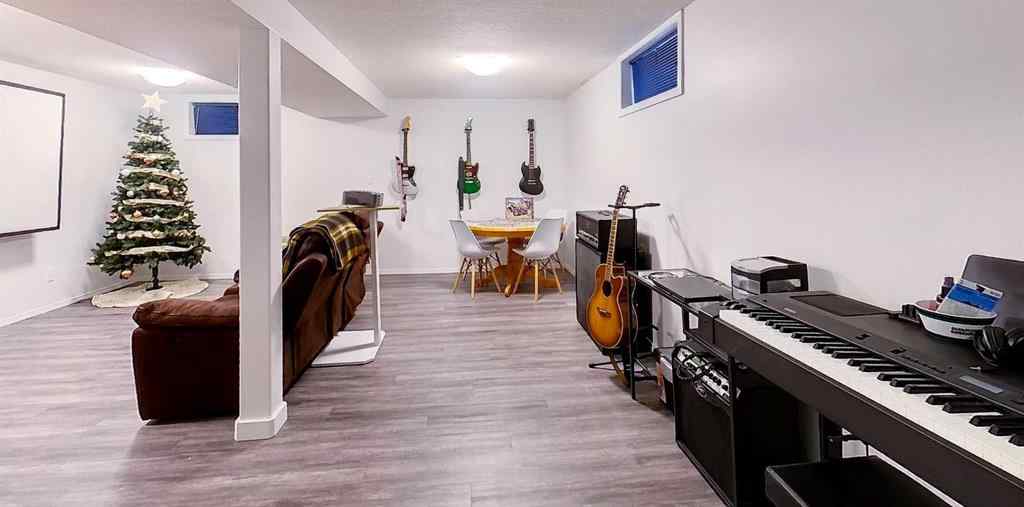 MLS® A2258983 - 5703 9 Avenue  in Edson Edson, Residential