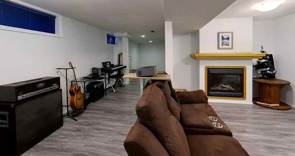 MLS® A2258983 - 5703 9 Avenue  in Edson Edson, Residential