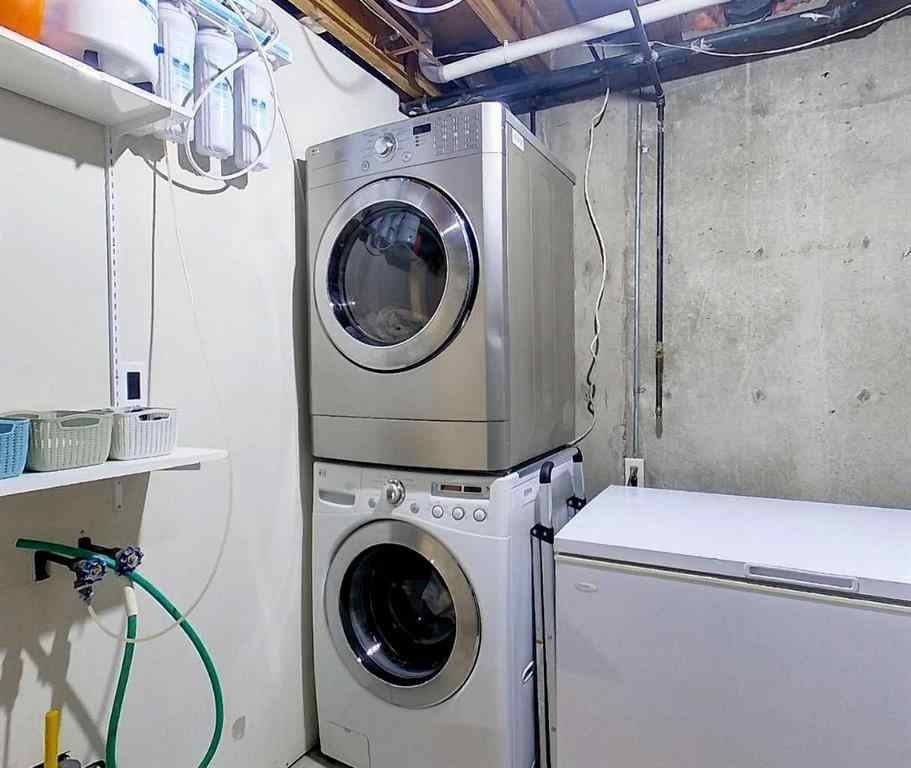 MLS® A2258983 - 5703 9 Avenue  in Edson Edson, Residential