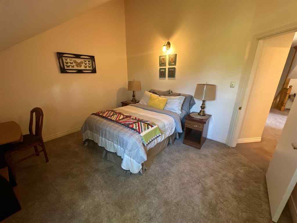 MLS® A2258984 - 11905 91 Street  in Rosedale Peace River, Residential