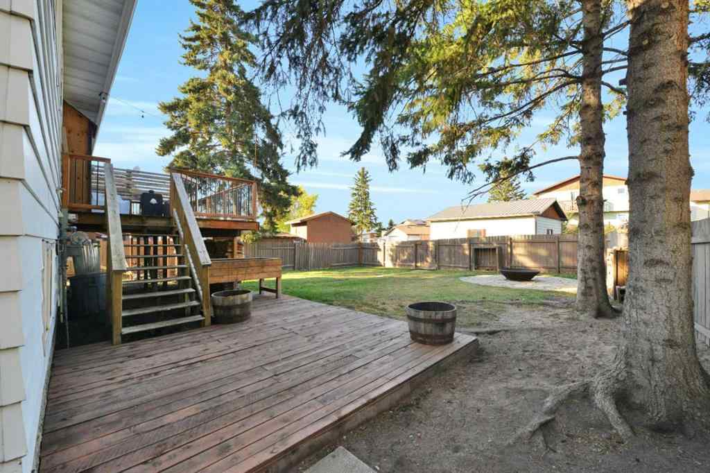 MLS® A2258985 - 5240 40 Street  in Southwest Innisfail Innisfail, Residential