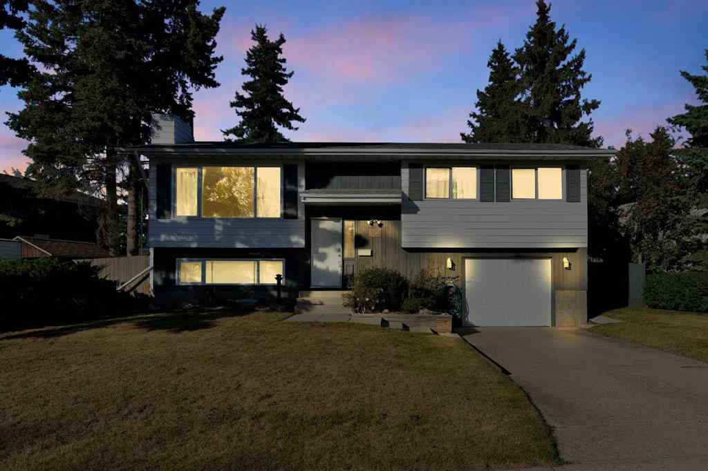 MLS® A2258985 - 5240 40 Street  in Southwest Innisfail Innisfail, Residential