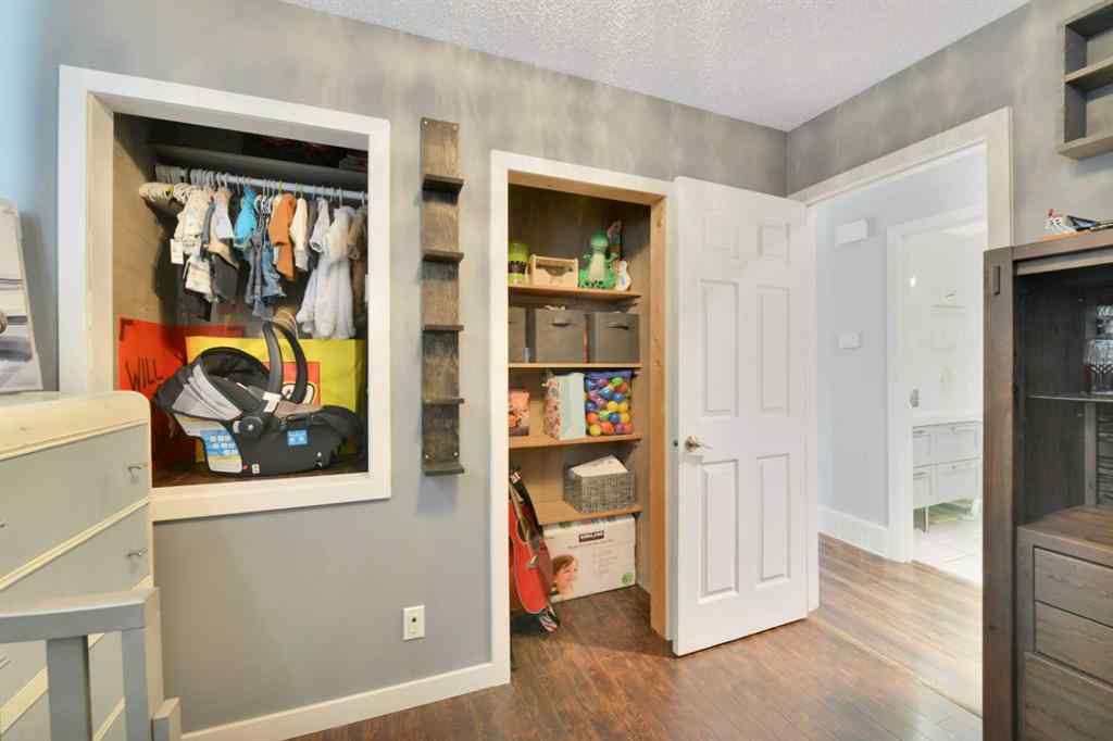 MLS® A2258985 - 5240 40 Street  in Southwest Innisfail Innisfail, Residential