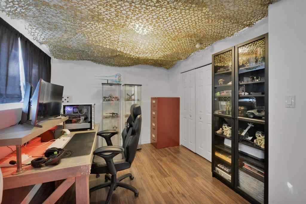 MLS® A2258985 - 5240 40 Street  in Southwest Innisfail Innisfail, Residential