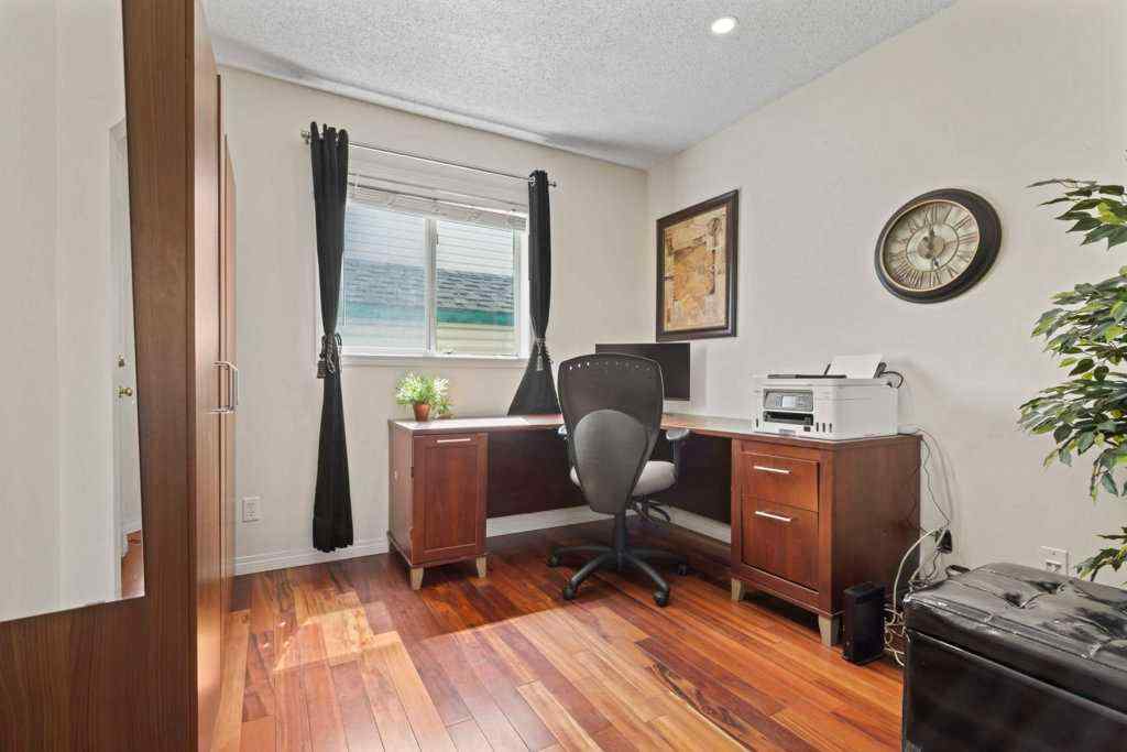 MLS® A2258991 - 199 Arbour Ridge Park NW in Arbour Lake Calgary, Residential