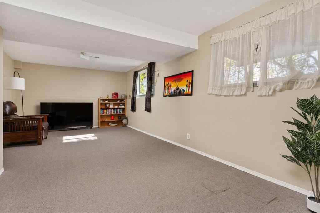 MLS® A2258994 - 7106A Marler Drive  in Duggan Park Camrose, Residential