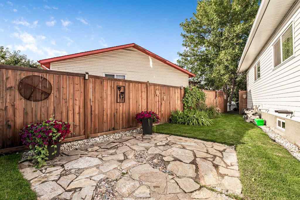 MLS® A2258996 - 232 Whitlock Place NE in Whitehorn Calgary, Residential