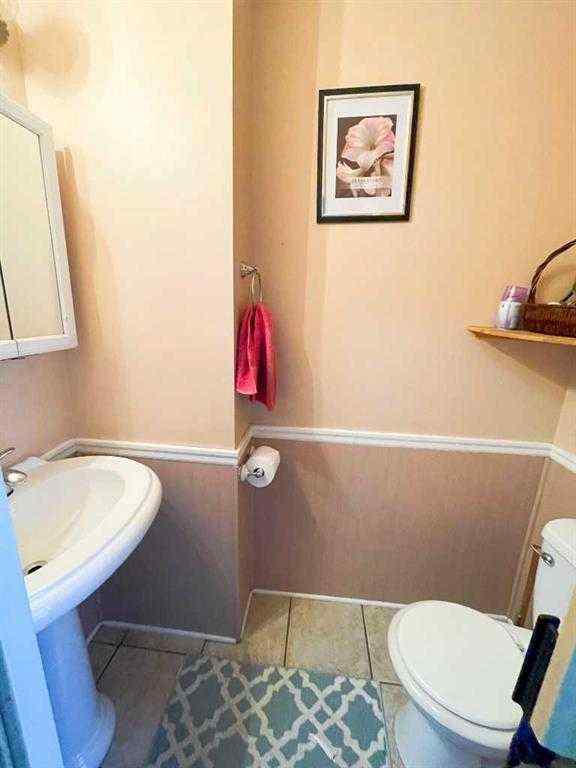 MLS® A2259000 - 2038 7 Avenue N in Westminster Lethbridge, Residential