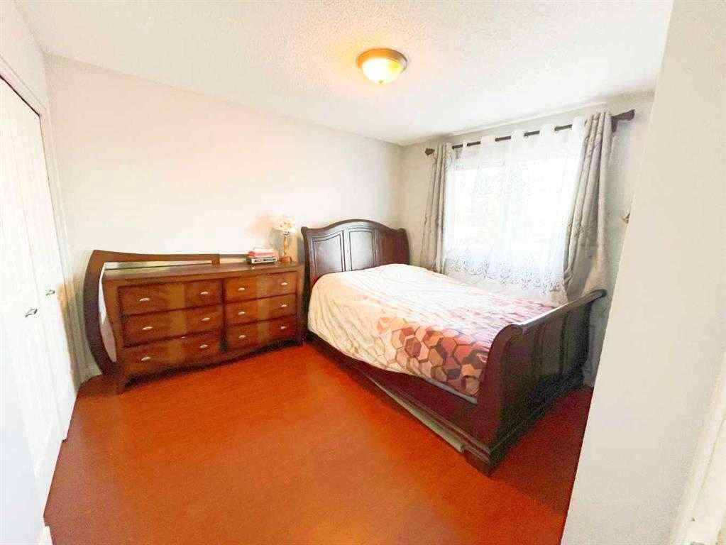 MLS® A2259000 - 2038 7 Avenue N in Westminster Lethbridge, Residential