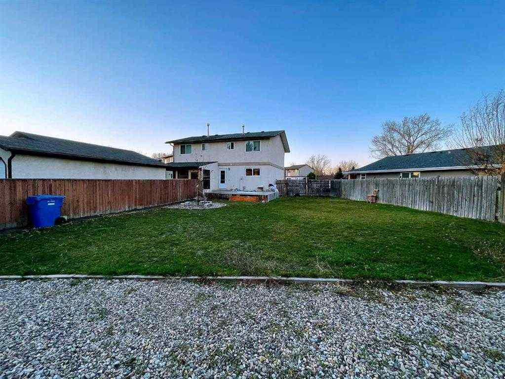 MLS® A2259000 - 2038 7 Avenue N in Westminster Lethbridge, Residential