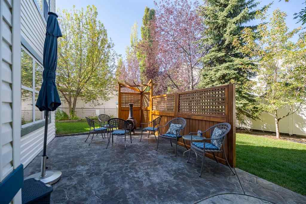 MLS® A2259009 - 100 Coopers Heights SW in Coopers Crossing Airdrie, Residential