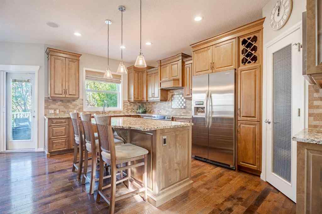 MLS® A2259009 - 100 Coopers Heights SW in Coopers Crossing Airdrie, Residential