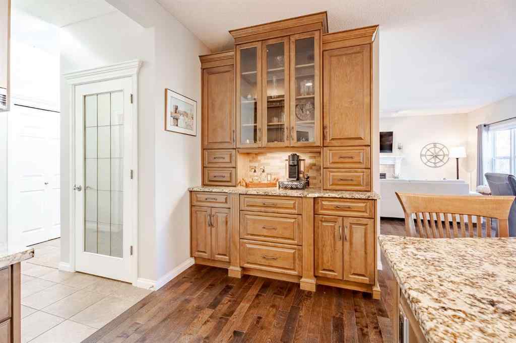 MLS® A2259009 - 100 Coopers Heights SW in Coopers Crossing Airdrie, Residential