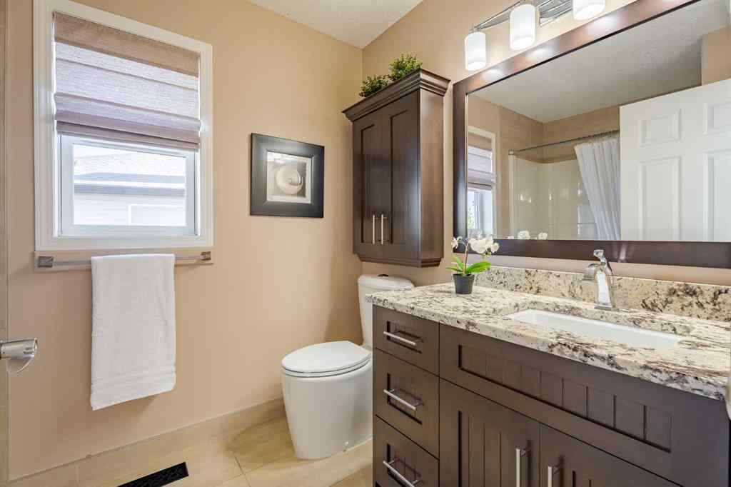 MLS® A2259009 - 100 Coopers Heights SW in Coopers Crossing Airdrie, Residential